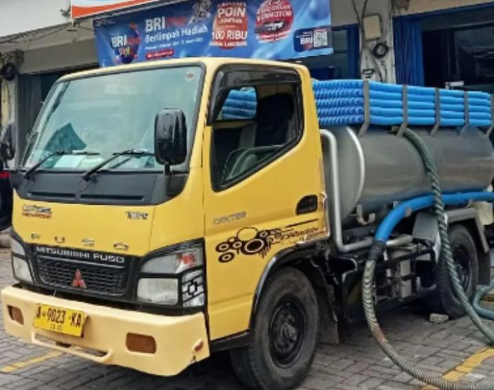 sedot wc mega kuningan